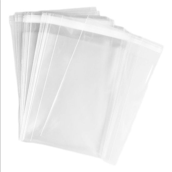 25 11X15 Clear Self Adhesive Bag PRICE IS FIRM - Picture 2 of 4